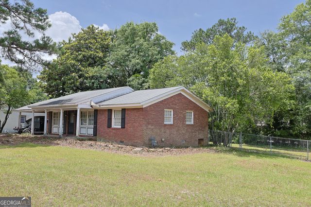 1550 Greenwich Pl, Macon, GA 31206