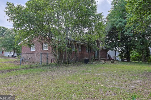 1550 Greenwich Pl, Macon, GA 31206