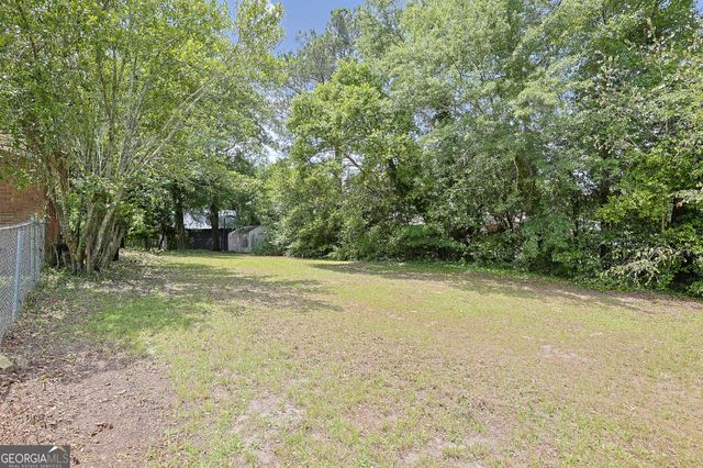 1550 Greenwich Pl, Macon, GA 31206