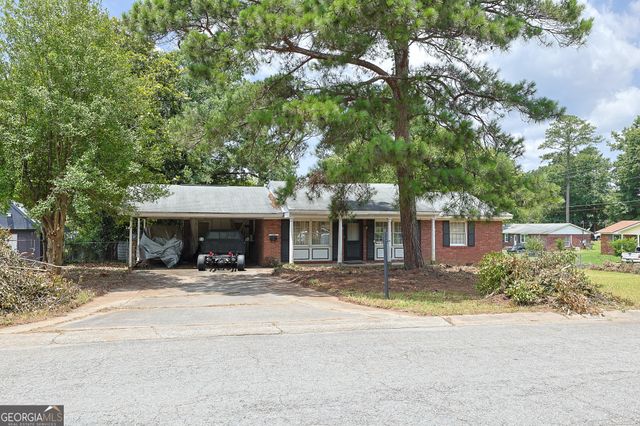 1550 Greenwich Pl, Macon, GA 31206
