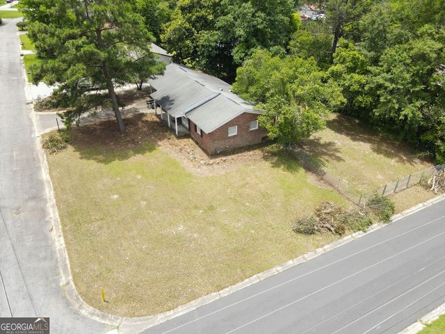 1550 Greenwich Pl, Macon, GA 31206