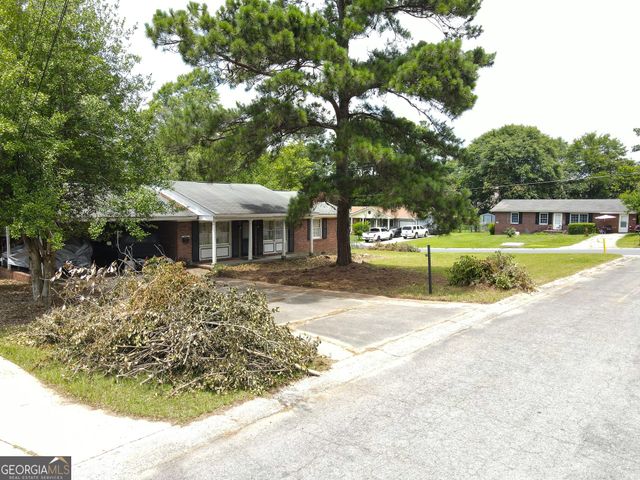 1550 Greenwich Pl, Macon, GA 31206