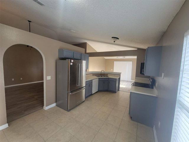 210 FAIRFIELD DR DRIVE, Sanford, FL 32771