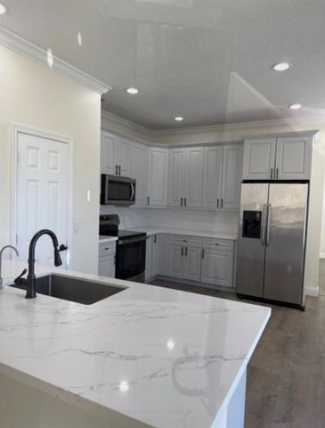 22057 Palm Grass Drive, Boca Raton, FL 33428