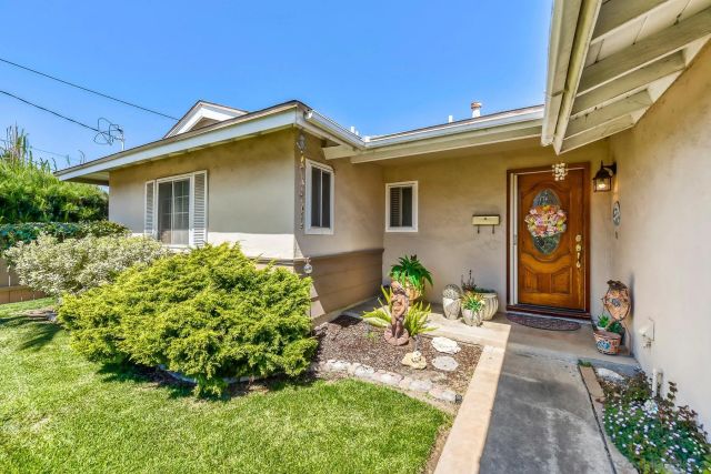 8376 MONO LAKE DR, San Diego, CA 92119