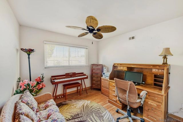 8376 MONO LAKE DR, San Diego, CA 92119