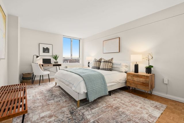 45 Longwood Ave 801, Brookline, MA 02446