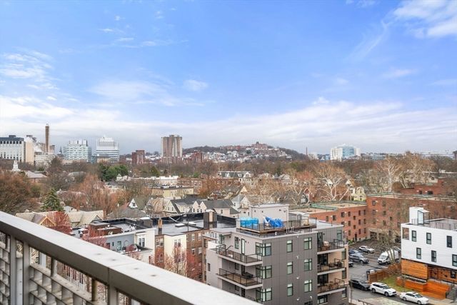 45 Longwood Ave 801, Brookline, MA 02446