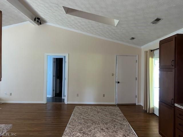 111 Faulkner RD, Yorktown, VA 23692