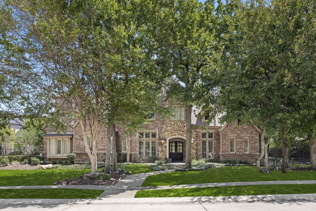 517 Round Hollow Lane, Southlake, TX 76092
