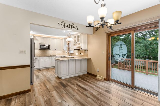 2 Robin Road, Sandwich, MA 02563