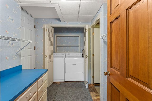 2 Robin Road, Sandwich, MA 02563