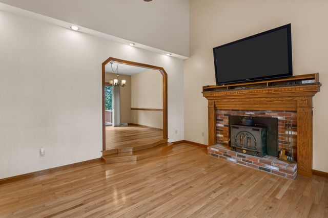 2 Robin Road, Sandwich, MA 02563