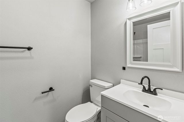 235 Holcomb Spur Road, Kelso, WA 98626