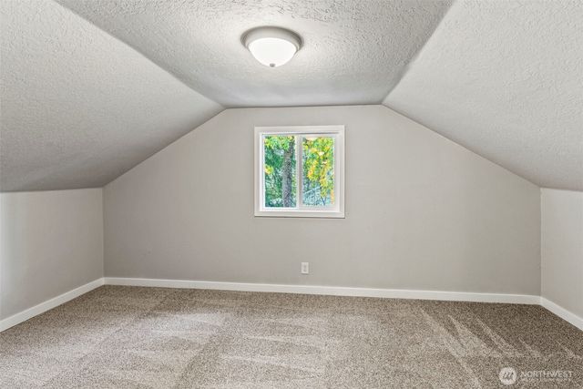 235 Holcomb Spur Road, Kelso, WA 98626