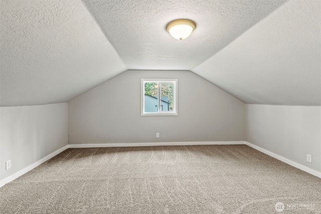 235 Holcomb Spur Road, Kelso, WA 98626