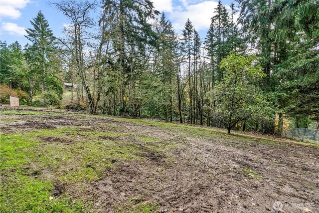 235 Holcomb Spur Road, Kelso, WA 98626