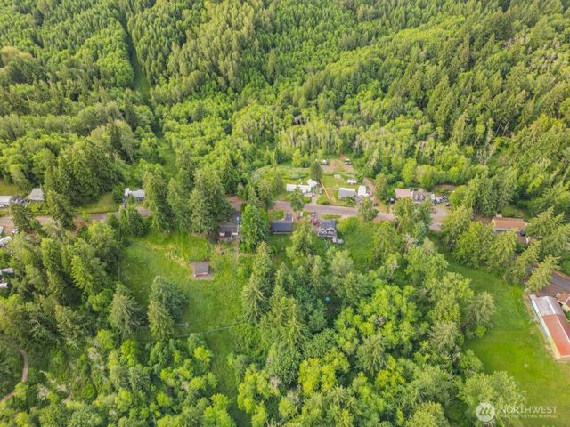 235 Holcomb Spur Road, Kelso, WA 98626
