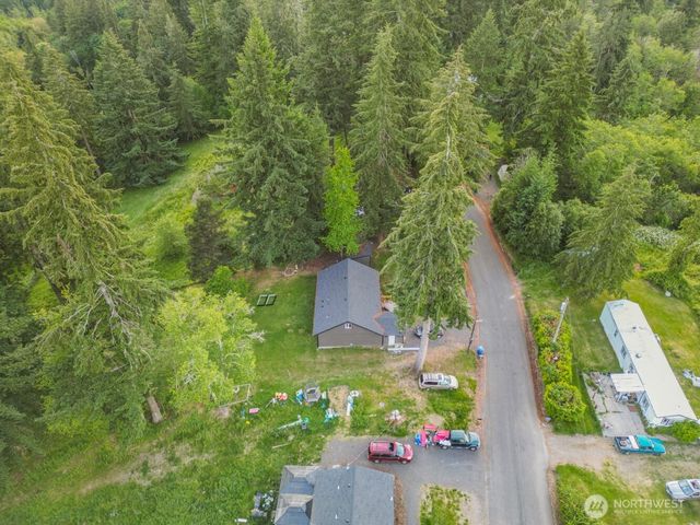235 Holcomb Spur Road, Kelso, WA 98626