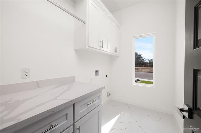 801 E Sadie Street, Edinburg, TX 78541