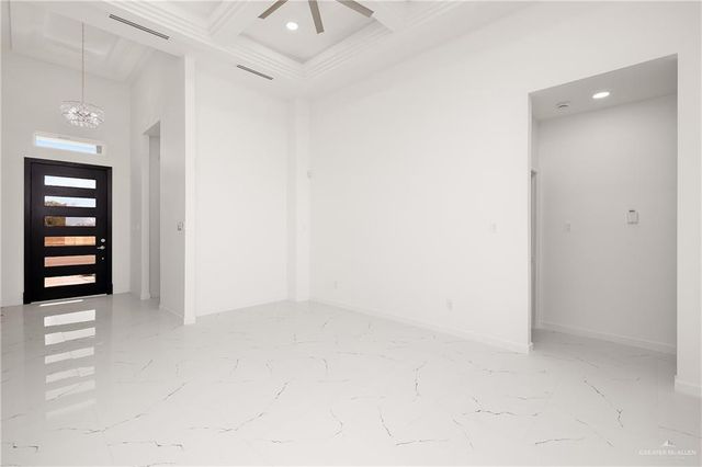 801 E Sadie Street, Edinburg, TX 78541