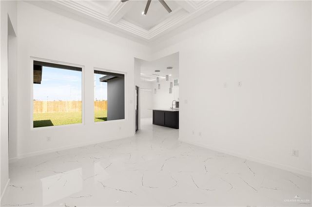 801 E Sadie Street, Edinburg, TX 78541