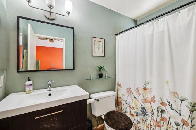 2026 Capri Court, El Cajon, CA 92019