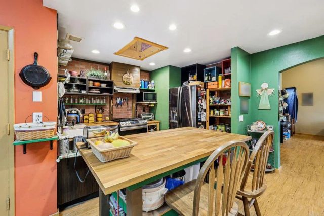 2026 Capri Court, El Cajon, CA 92019