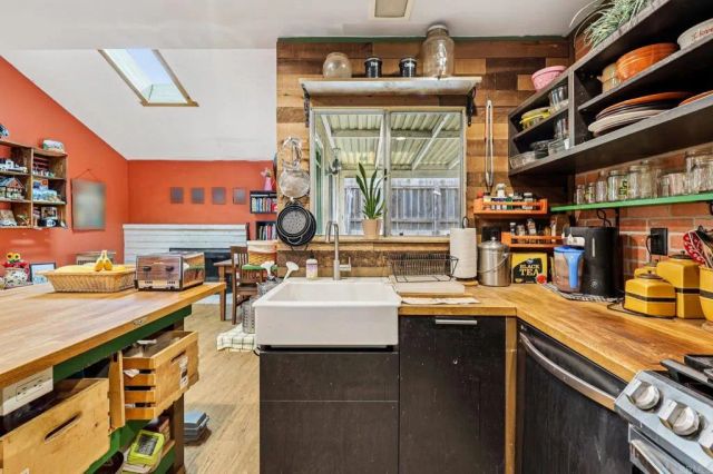 2026 Capri Court, El Cajon, CA 92019