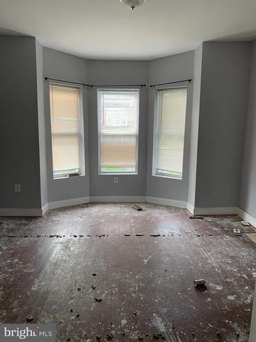 2752 W MOSHER ST, Baltimore, MD 21216