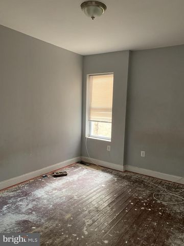2752 W MOSHER ST, Baltimore, MD 21216