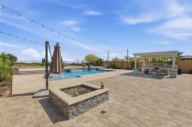 2627 Chad Zeller Lane, Corona, CA 92882