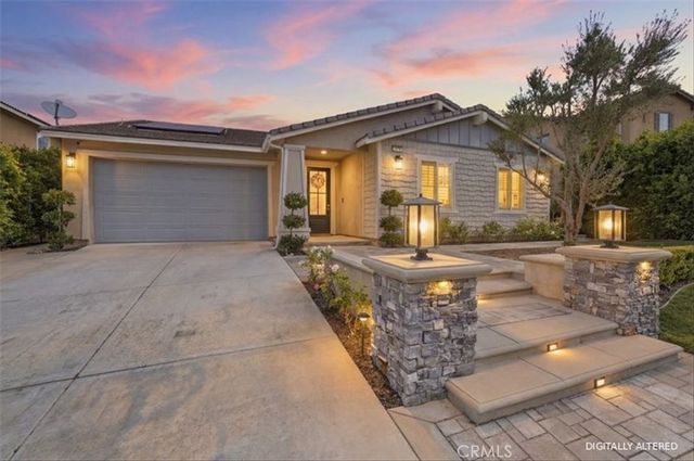 2627 Chad Zeller Lane, Corona, CA 92882