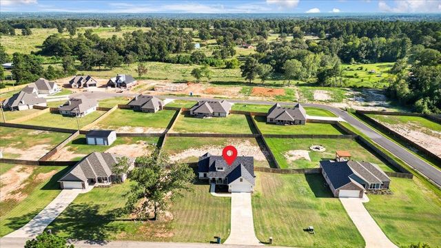 681 Peavine Road, Kilgore, TX 75662