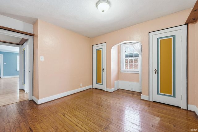 4533 E Lafayette Esplanade Avenue, Fort Wayne, IN 46806