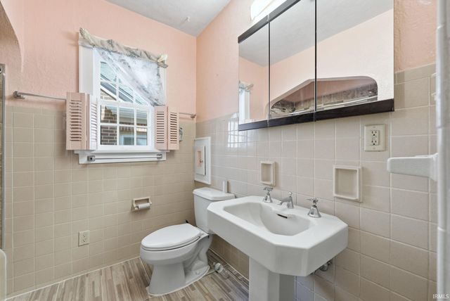 4533 E Lafayette Esplanade Avenue, Fort Wayne, IN 46806