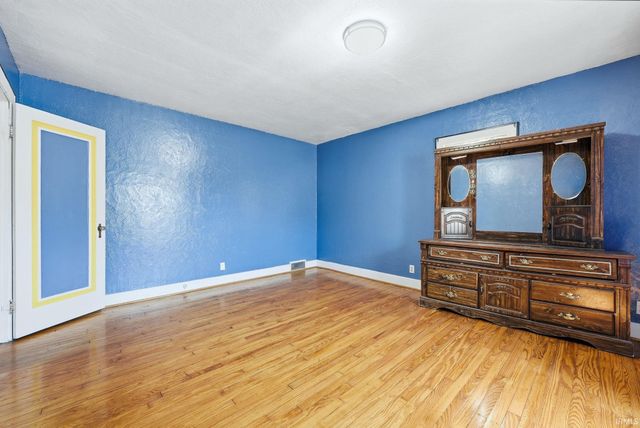 4533 E Lafayette Esplanade Avenue, Fort Wayne, IN 46806