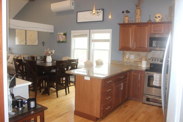 20.5 Emerald Drive, Derry, NH 03038