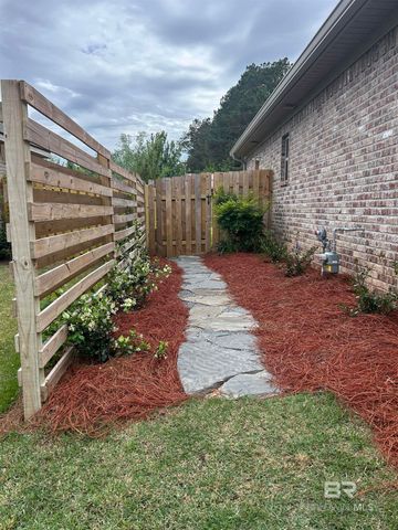 220 Ornate Avenue, Fairhope, AL 36532