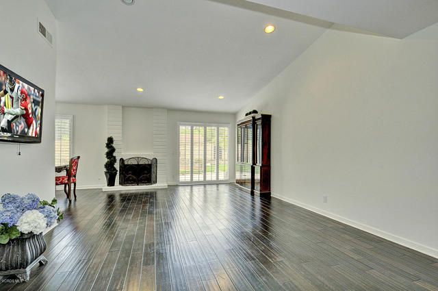 1502 Briarglen Avenue, Westlake Village, CA 91361