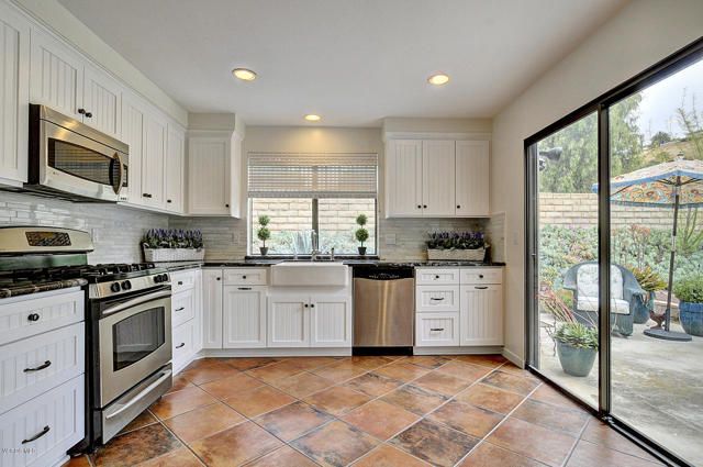1502 Briarglen Avenue, Westlake Village, CA 91361