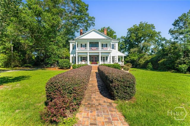 8075 Lakeview Road, Statesboro, GA 30461
