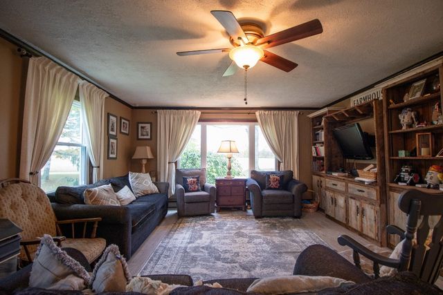 26465 MOUNT PLEASANT Road, Cambridge, PA 16403