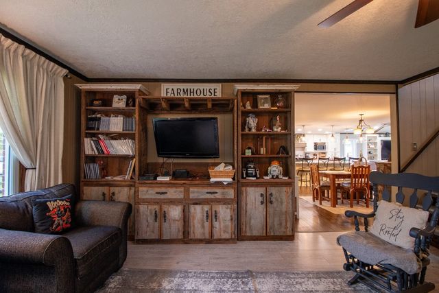 26465 MOUNT PLEASANT Road, Cambridge, PA 16403