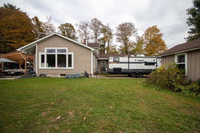 26465 MOUNT PLEASANT Road, Cambridge, PA 16403