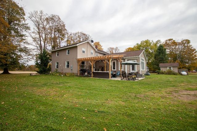 26465 MOUNT PLEASANT Road, Cambridge, PA 16403