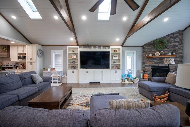 26465 MOUNT PLEASANT Road, Cambridge, PA 16403