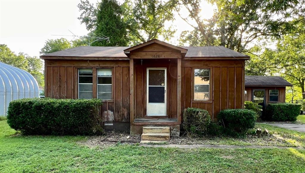 1628 Potts Street, Malvern, AR 72104