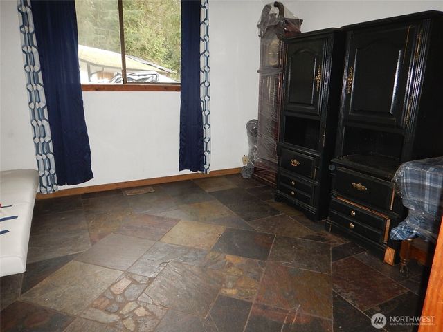 1517 56th Street NW, Tulalip, WA 98271