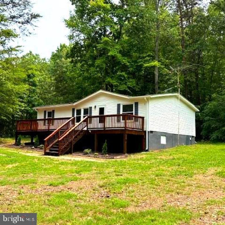 8410 BETTINA, Partlow, VA 22534